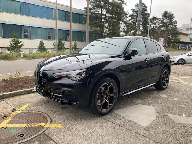 Alfa Romeo Stelvio 2.0 Intensa Q4 AT8