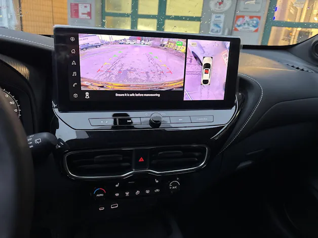 Nissan Juke 1.6 FHEV Tekna