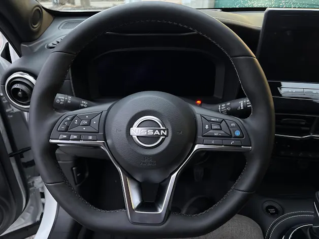 Nissan Juke 1.6 FHEV Tekna