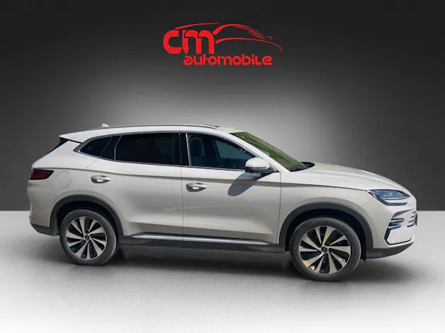 BYD Seal U DM-i Design AWD