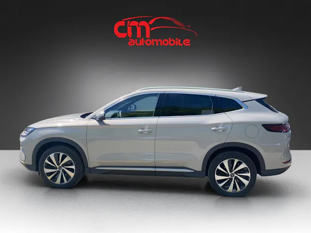 BYD Seal U DM-i Design AWD