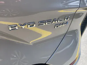 BYD Seal U DM-i Design AWD