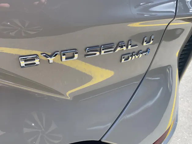 BYD Seal U DM-i Design AWD