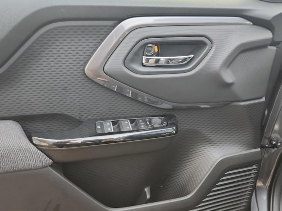 Vehicle image 12 Vehicle image 12