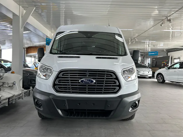 Ford Transit Van 350 L2H2 Trend 4WD