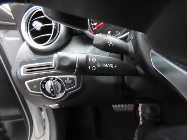 Mercedes-Benz C 250 d AMG Line 4m Kombi