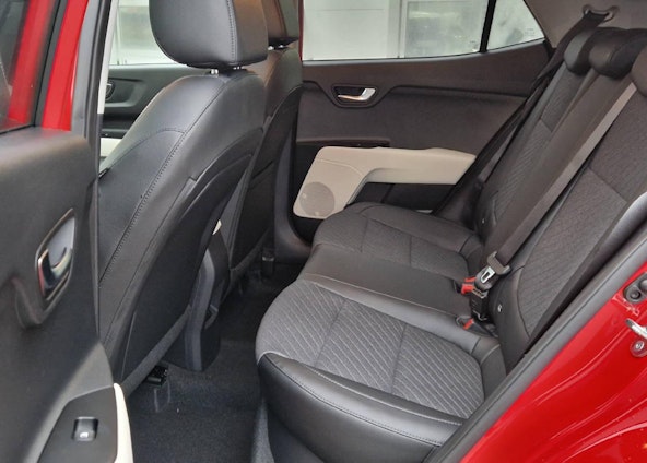 Vehicle image 9 Vehicle image 9