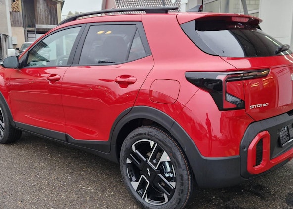 Vehicle image 10 Vehicle image 10