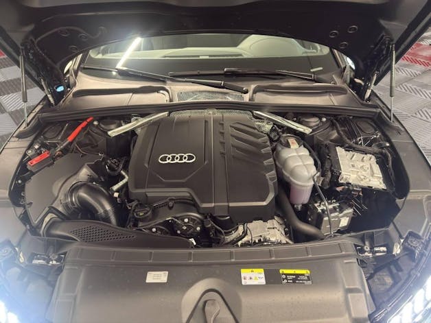 Audi A4 Avant 45 TFSI S line S-tronic quattro