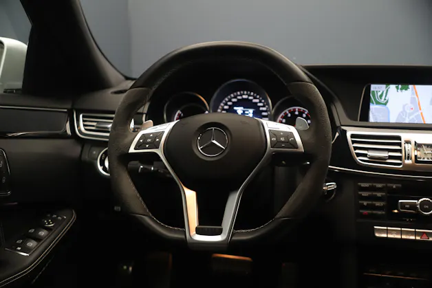 Mercedes-Benz E 63 AMG S 4Matic Speedshift