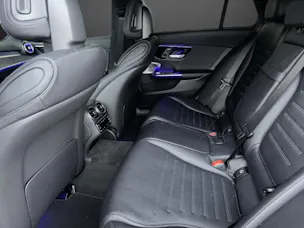 Mercedes-Benz C 300de T EQ Hybrid 4M