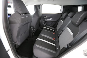 Vehicle image OPEL Frontera 1.2 T HEV 145 GS