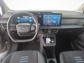 https://vehicle.imgix.net/4135380/00425ecc-6513-4fe1-a32a-bffe125e4e5f.jpg
