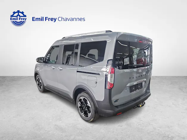 Ford E-Tourneo Courier Active