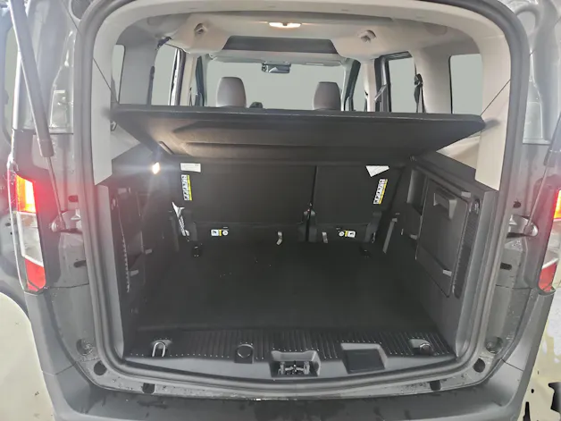 Ford E-Tourneo Courier Active