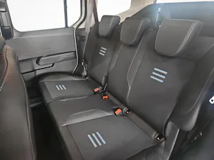 Ford E-Tourneo Courier Active