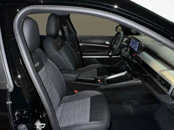 image du véhicule JEEP AVENGER