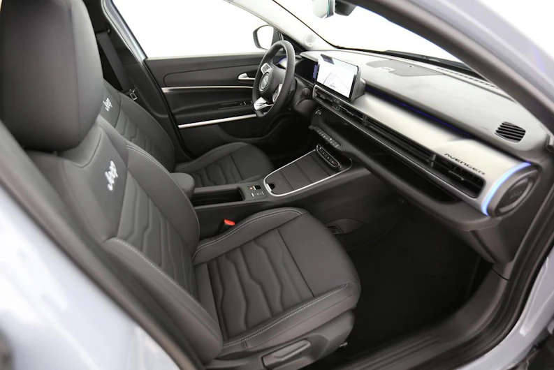 image du véhicule JEEP AVENGER