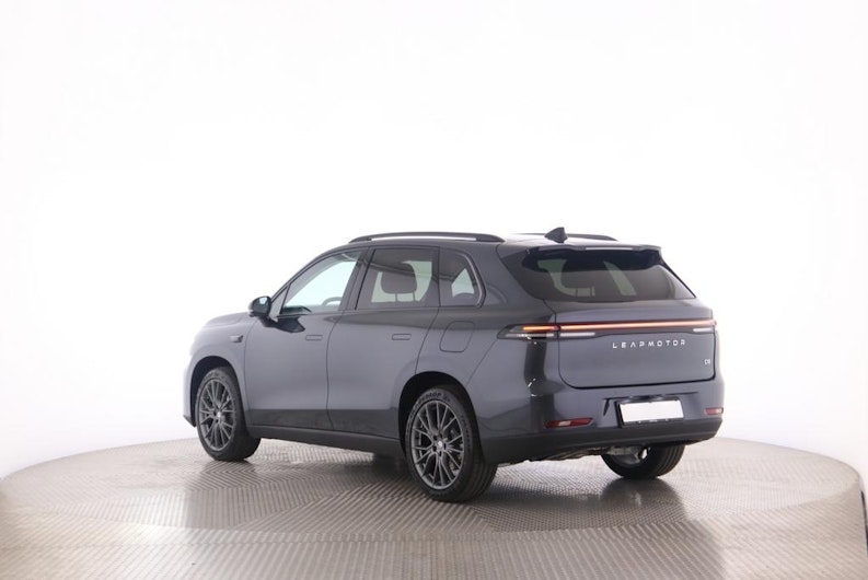 Vehicle image LEAPMOTOR C10