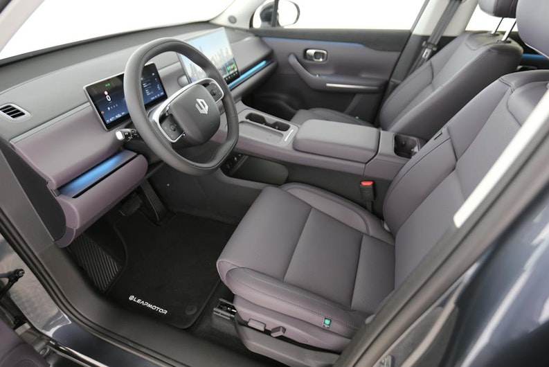 Vehicle image LEAPMOTOR C10