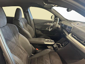 https://vehicle.imgix.net/4135420/f4ffbf34-cb50-4c64-970c-f45b3423770c.jpg