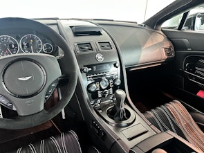 Vehicle image ASTON MARTIN V12 Vantage Coupé 6.0