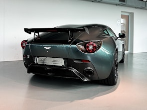 Vehicle image ASTON MARTIN V12 Vantage Coupé 6.0