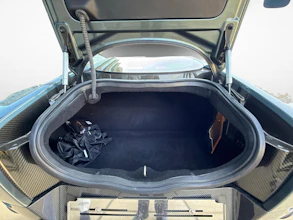 https://vehicle.imgix.net/4135424/d2181326-9f8f-4975-8980-e05afc49408f.jpg