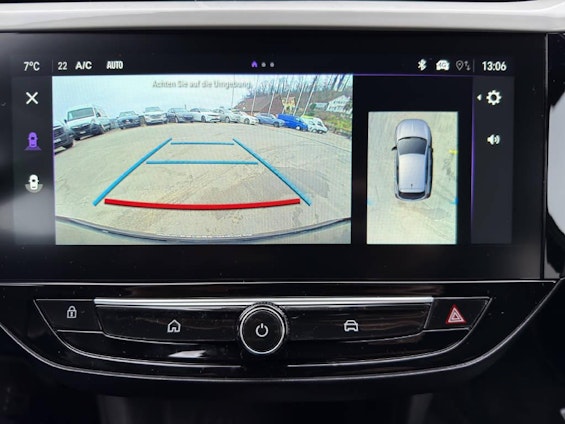 Vehicle image 8 Vehicle image 8