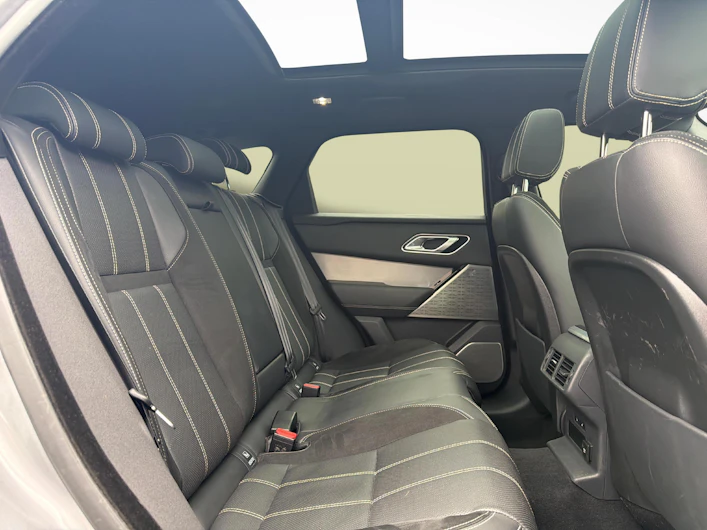 immagine del veicolo LAND ROVER RANGE ROVER VELAR