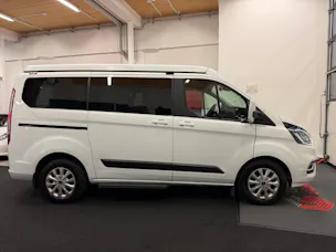 Ford Tourneo C Bus 320 L1 2.0 TDCi 185 Titanium X