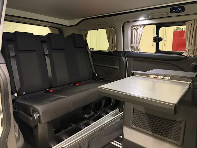 Ford Tourneo C Bus 320 L1 2.0 TDCi 185 Titanium X