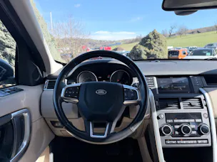 Land Rover Discovery Sport 2.0 TD4 HSE Luxury AT9