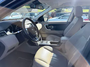 Land Rover Discovery Sport 2.0 TD4 HSE Luxury AT9