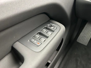 image du véhicule VOLVO XC60 2.0 T6 TE Ultra Dark eAWD