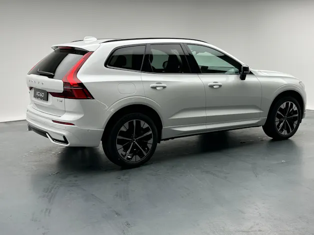 Volvo XC60 2.0 T6 TE Ultra Dark eAWD