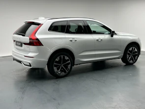 image du véhicule VOLVO XC60 2.0 T6 TE Ultra Dark eAWD
