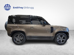 Vehicle image LAND ROVER Defender 90 3.0 D I6 250 X-Dynamic SE