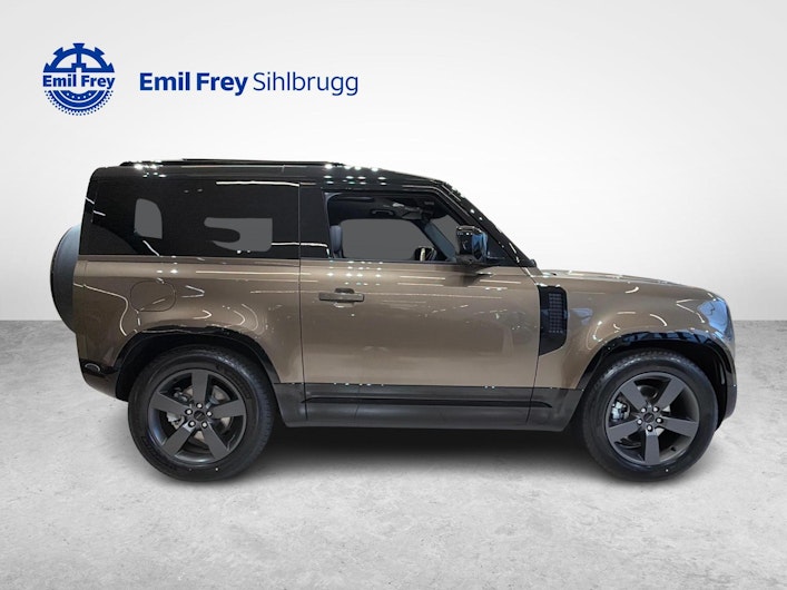 Vehicle image LAND ROVER DEFENDER