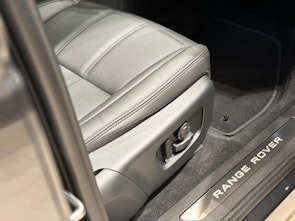 Vehicle image LAND ROVER Range Rover Evoque 1.5 T 270e Dynamic SE