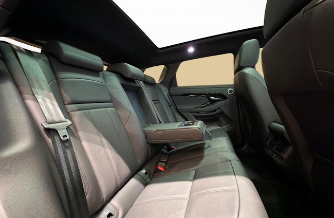 Vehicle image 7 Vehicle image 7