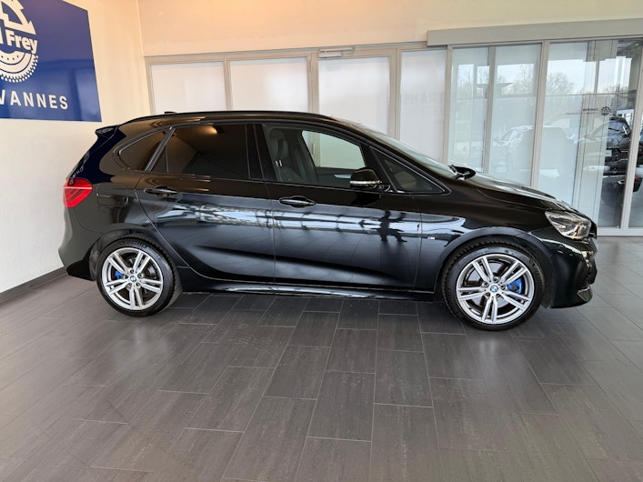 Vehicle image BMW 2 SERIES