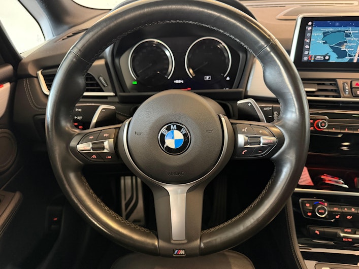 Vehicle image BMW 2 SERIES