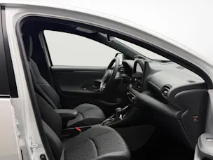 Toyota Yaris 1.5 VVT-i HSD Premium