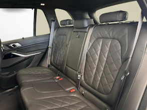 https://vehicle.imgix.net/4136164/7815ca82-99fd-4315-9af6-5e88a2def979.jpg