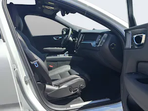 Volvo XC60 2.0 T6 TE Black Edition eAWD
