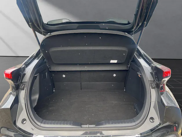 Toyota C-HR 2.0 PHEV Swiss Edition