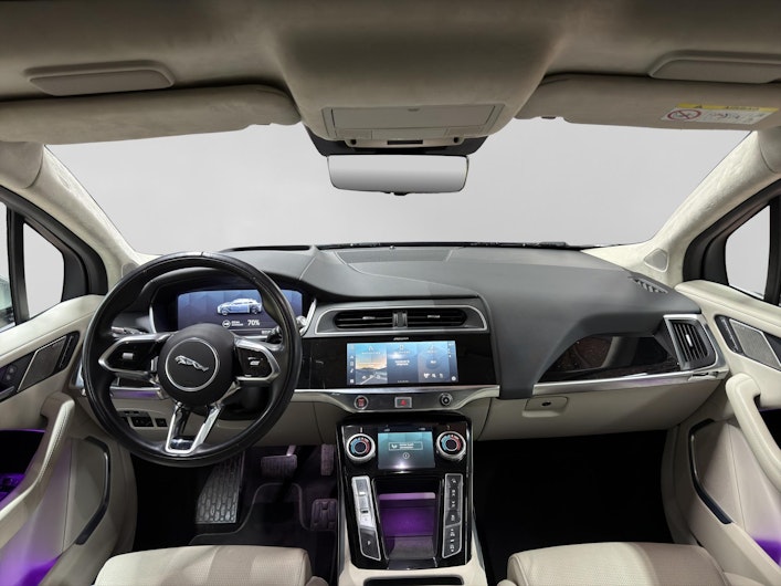 Vehicle image JAGUAR I-PACE