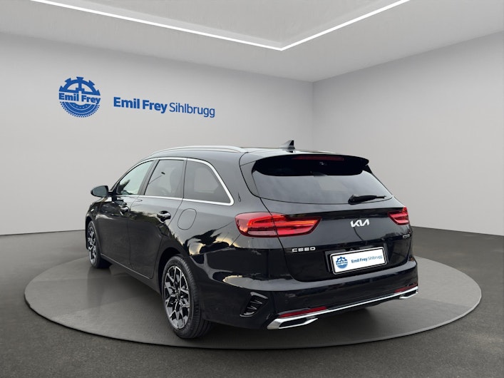 Vehicle image KIA CEED