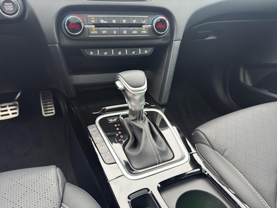 Vehicle image 6 Vehicle image 6